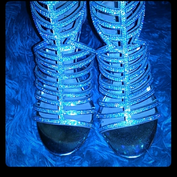 Bamboo Heels (Comfortable) - Picture 7 of 7